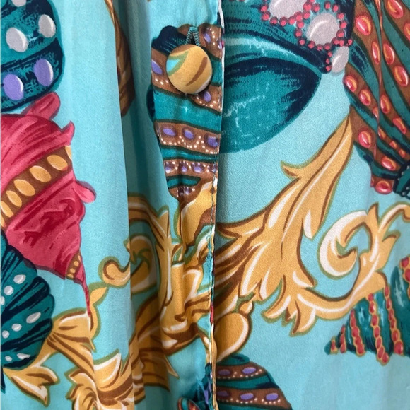 Vintage Victorias secret silk button down cover up/ chemise size medium silk - Picture 5 of 6